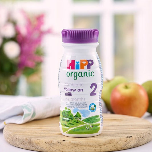 HiPP Organic 2 Follow On Baby Milk Liquid Formula 6-12 months 200ml - Pack of 6 (200ml x 6)